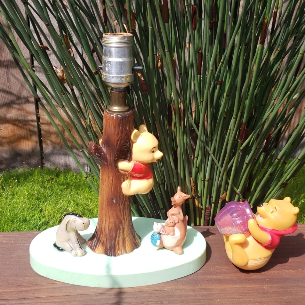 Vintage 1960s Winnie the Pooh Lamp base